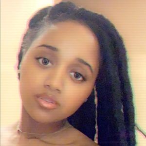 Meet your Posher, Tyana